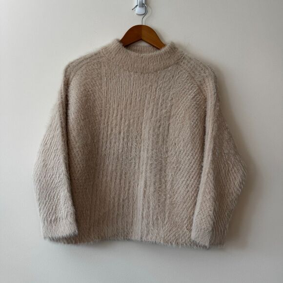 Lou & Grey Sweaters - Lou & Grey Fuzzy Cream Sweater Size Small